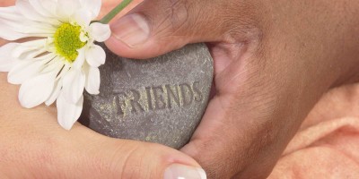 Comprar flores a una amiga, las flores de la amistad