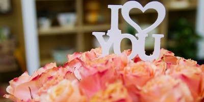 ¿Qué ramo de rosas escoger para tu aniversario?